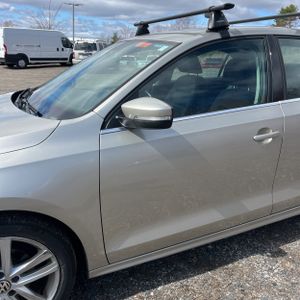 VOLKSWAGEN JETTA TDI SEL - 2