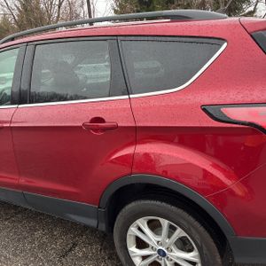 FORD ESCAPE SEL - 6