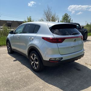 KIA SPORTAGE LX - 5
