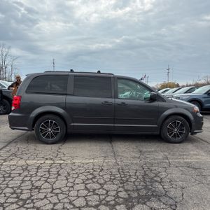 DODGE GRAND CARAVAN GT - 10