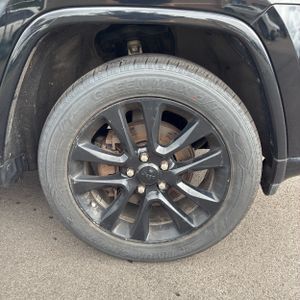 صورة 20 لـ 2017 JEEP GRAND CHEROKEE ALTITUDE