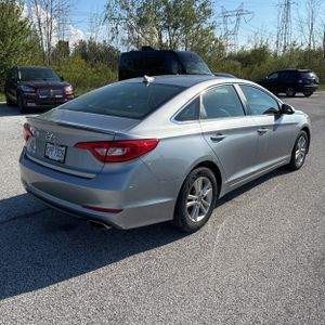HYUNDAI SONATA - 8