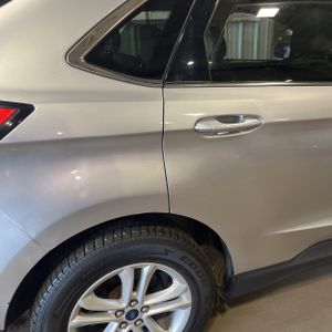 FORD EDGE SEL - 9
