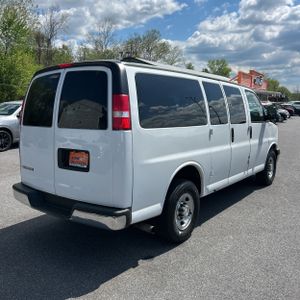 CHEVROLET EXPRESS LT 2500 - 8