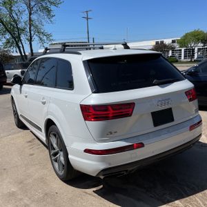 AUDI Q7 3.0T PREMIUM - 4