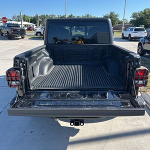 2022 JEEP GLADIATOR MOJAVE — миниатюра 43