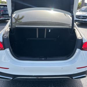 صورة مصغرة 44 لـ 2024 Mercedes-BENZ E 350