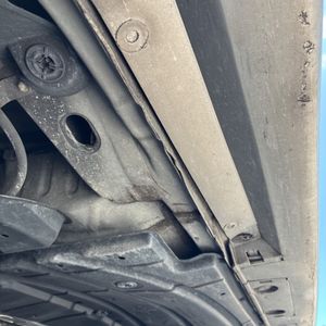 صورة مصغرة 25 لـ 2015 Toyota PRIUS THREE