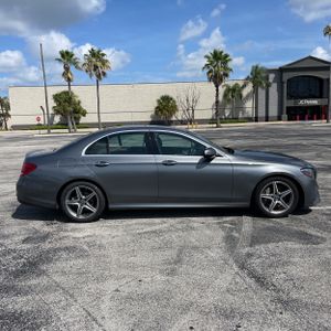 2018 Mercedes-BENZ E-CLASS 照片 10