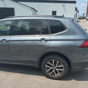 2021 Volkswagen TIGUAN S — фото 6