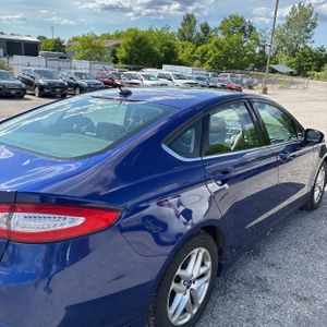 FORD FUSION SE - 9