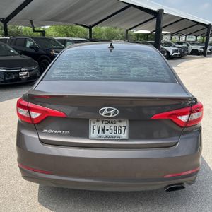 HYUNDAI SONATA - 7