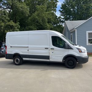 FORD TRANSIT 250 - 10