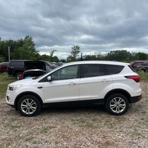 2019 FORD ESCAPE SE — фото 3