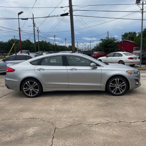 FORD FUSION TITANIUM - 10