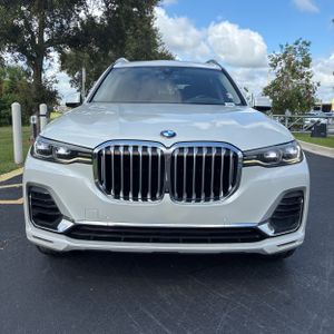 صورة 14 لـ 2020 BMW X7 XDRIVE40I