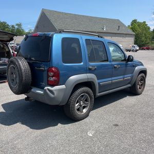 2005 JEEP LIBERTY SPORT 照片 8