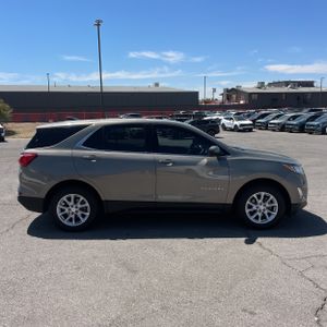 CHEVROLET EQUINOX LT - 10