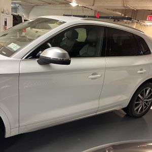 AUDI SQ5 PREMIUM PLUS - 3