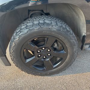 2018 Chevrolet TAHOE LT — фото 17