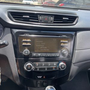 2017 Nissan ROGUE SV — миниатюра 36