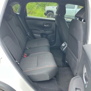 صورة 35 لـ 2024 Honda HR-V SPORT