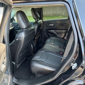 صورة مصغرة 34 لـ 2019 JEEP CHEROKEE LIMITED