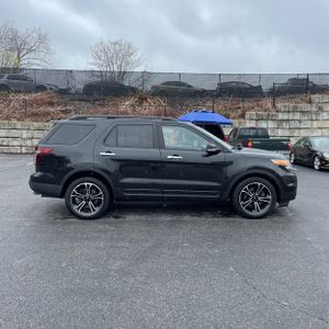 FORD EXPLORER SPORT - 10