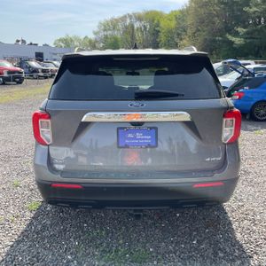 FORD EXPLORER XLT - 7