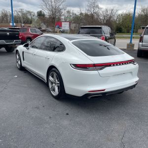 PORSCHE PANAMERA - 5
