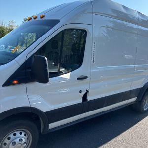 FORD TRANSIT 350 HD - 2