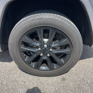 2021 JEEP GRAND CHEROKEE LAREDO X photo 18