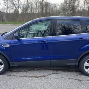 FORD ESCAPE SE - 4