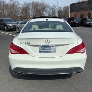 MERCEDES-BENZ CLA - 7