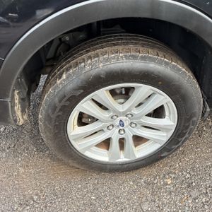 صورة مصغرة 19 لـ 2019 FORD EXPLORER XLT