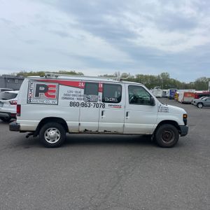 FORD E-SERIES RECREATIONAL - 10