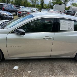 CHEVROLET MALIBU LS - 4