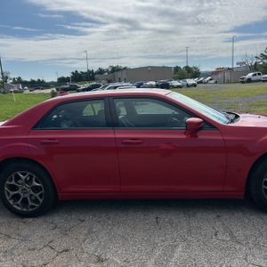 صورة مصغرة 11 لـ 2016 Chrysler 300 S