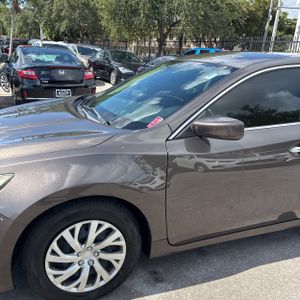 2017 Nissan ALTIMA 2.5 SV — фото 2