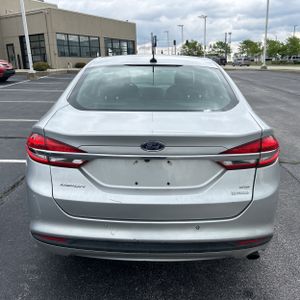 FORD FUSION SE - 7