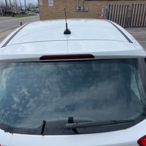 FORD C-MAX HYBRID SE - 9