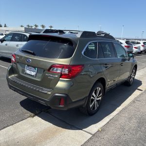 SUBARU OUTBACK 3.6R LIMITED - 7