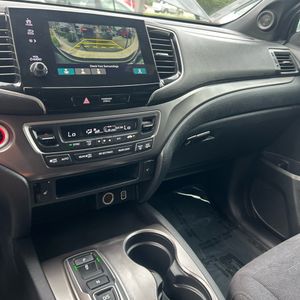 صورة 37 لـ 2022 Honda PILOT SPORT