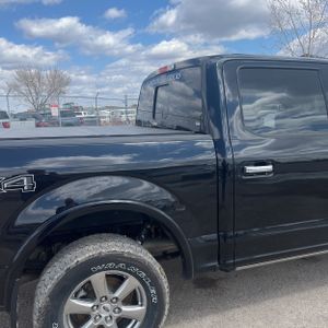 FORD F-150 LARIAT - 9