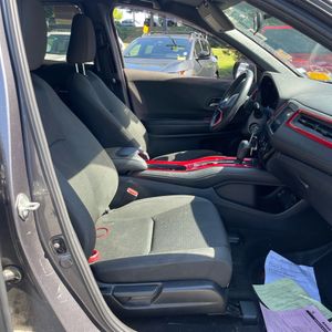 صورة 33 لـ 2019 Honda HR-V SPORT