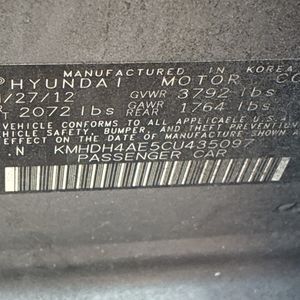 2012 Hyundai ELANTRA LIMITED 照片 53