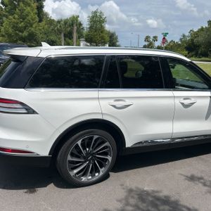 2020 Lincoln AVIATOR RESERVE — фото 9