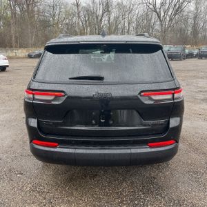 JEEP GRAND CHEROKEE L LIMITED - 7