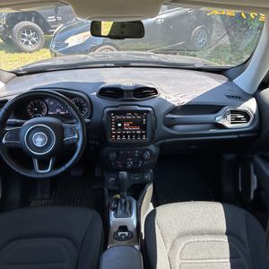 2022 JEEP RENEGADE LATITUDE — миниатюра 36