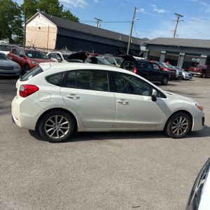 SUBARU IMPREZA PREMIUM - 10